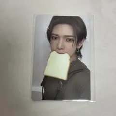 ateez アチズ ヨサン トレカ outlaw 食パン