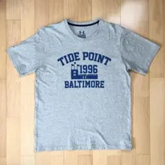 Under Armour Tシャツ