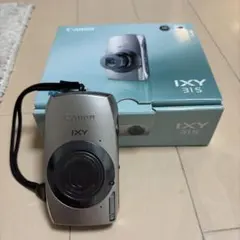【美品】Canon IXY 31Sシルバー コンパクトデジタルカメラ一式のサムネイル