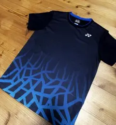 バドミントンユニフォーム　YONEX 青L