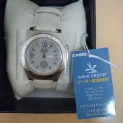 【タグ付き】 CASIO カシオ ウェーブセプター 腕時計 白 ホワイト