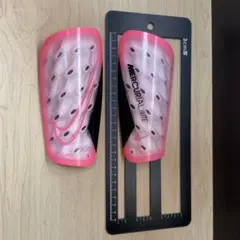 NIKE MERCURIAL LITE シンガード ピンク　ブラックケース付き