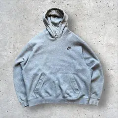 【00s】NIKE sportswear プルオーバーパーカー　刺繍ロゴ