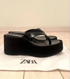 ZARA フラットフォームウェッジソールサンダルのサムネイル