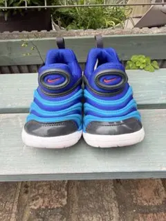 美品‼️ Nike スニーカー　ダイナモフリー　青/黒　13cm