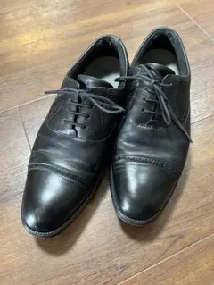 紳士靴 黒 ストレートチップのサムネイル