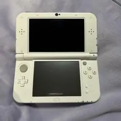 【美品】New3DSll 本体 パールホワイト