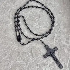 R6《新品》ブラック ラバー ロザリオネックレス／クロス 十字架 ユニセックス