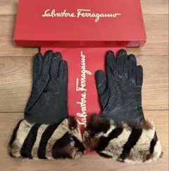《Salvatore Feragamo》フェラガモ　ヒョウ柄リアルファー　レザー