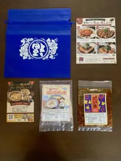 揚州商人 杏仁豆腐の素 食べるラー油 セットのサムネイル
