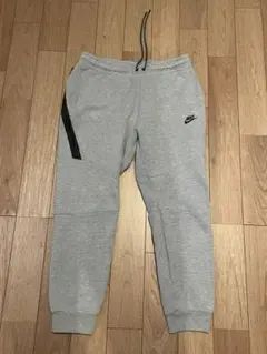 Nike teckパンツ Lサイズ