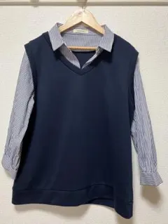 しまむら　ネイビー Vネック トップス