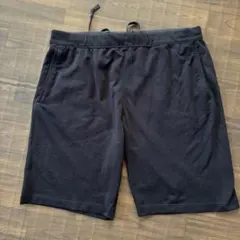 ユニクロ　メンズXL 速乾素材　ショートパンツ　ハーフパンツ　黒　ポケットありのサムネイル