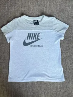 NIKE Tシャツのサムネイル