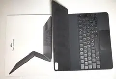 12.9インチiPad Pro(第3第4第5世代)Magic Keyboard