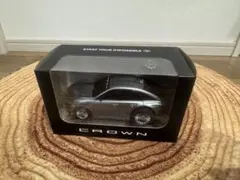 トヨタ クラウン ミニカーのサムネイル