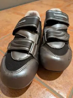 SHIMANO シューズと42とPD-R550 fi'zi:k サドルのセット - メルカリ