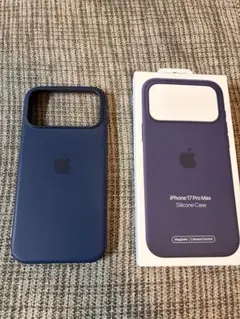 【純正】iPhone 17 Pro Max シリコンケース ミッドナイト
