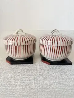 茶碗蒸し　新品未使用　蓋つき煮物椀 白地に赤いストライプ 2個セット