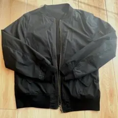 ブラック MA-1ジャケット