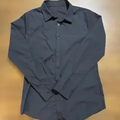 GU 黒 長袖シャツ