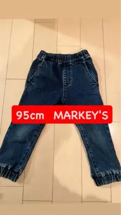 Item thumbnail for item fe42f967-1f71-448f-b1f3-6a1de0e0d6bb