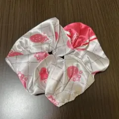 すとぷり さとみ　シュシュ