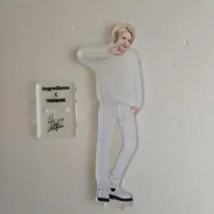 TREASURE ヨシ アクリルスタンド