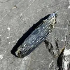 カイヤナイト 原石　60g