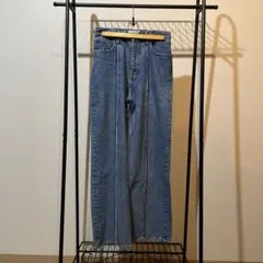 【MONKEY TIME】ストレートデニムパンツ　Sサイズのサムネイル