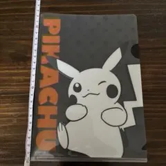 ポケットモンスター　ピカチュウ　クリアファイル
