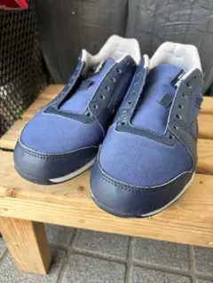 Reebok イージートーン　22.5センチ　靴紐あり