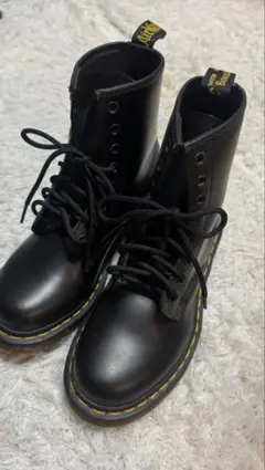 ドクターマーチン 8ホールブーツ UK3 22cm