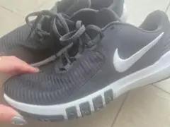 nike スニーカー 27