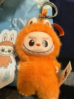 POP MART イニシャルラブブ　PIN FOR LOVE ラブブ　正規品　Z