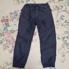 黒の長ズボン 130cm ウエスト調整可能