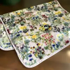 フェイラー花柄フリースブランケット