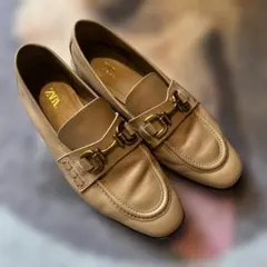 ZARA ビットローファー ベージュ　38 24.5 美品