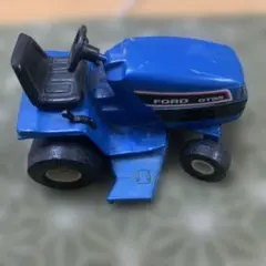 フォード FODO トラクター 1/32 ミニカー ジク SIKU 8830 - メルカリ