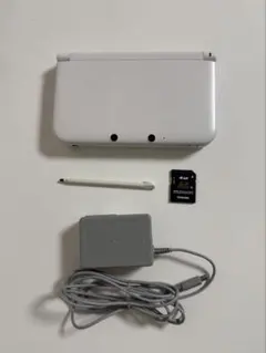 Nintendo 3DS LL ホワイト 本体