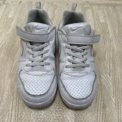 NIKE ナイキ　ホワイト スニーカー21.5