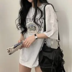 sona sonyunara 英文プリントオーバーフィットTシャツ