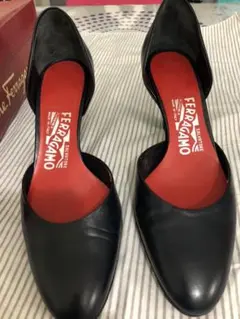 Salvatore Ferragamoパンプス