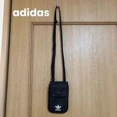 adidas アディダス スマホショルダーポーチ ショルダーポーチ 黒のサムネイル