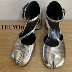 美品★ザヨン　THEYOn 足袋パンプス　シルバー アンクルストラップ