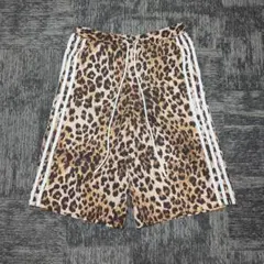 ヒョウ柄 レオパード柄 ハーフパンツ スリーライン