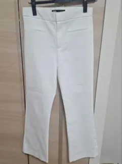ZARA　ストレッチフレアパンツ　M
