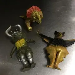 ウルトラマン　怪獣　ソフビ