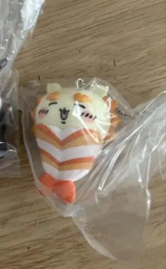 ちいかわ寿司　シーサー　えび　キーホルダー ボールチェーン