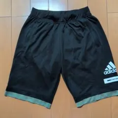 adidas ハーフパンツ 黒 160センチ